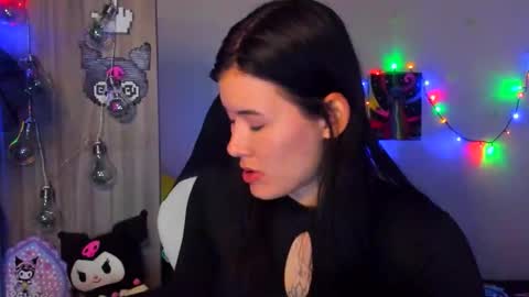 Stephany  independient model  online show from 10-15-25, 11:38