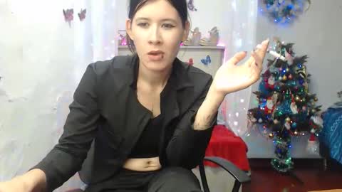 Stephany  independient model  online show from 12-19-25, 11:23