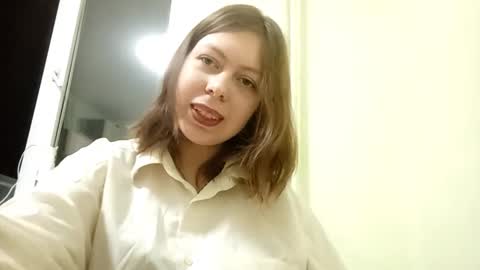 Jessica online show from 12-18-25, 02:45