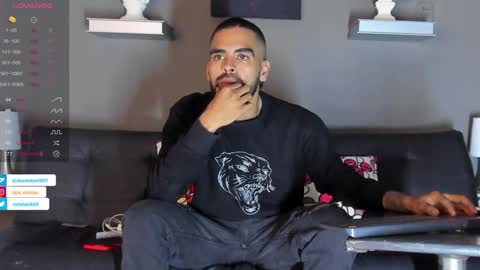    ................     online show from 01-30-25, 03:33