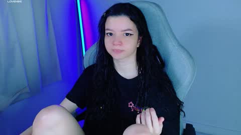 stephy online show from 11-24-25, 11:04