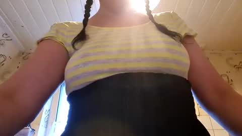 sternchen0884 online show from 06-06-26, 06:56