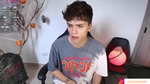 Stev austin  online show from 10-18-25, 07:03