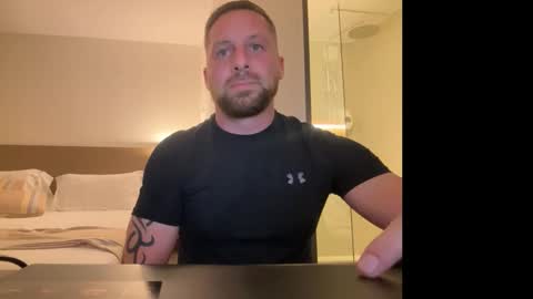 Snapshot of steve897819 chatting on 09-30-25, 07:41 steve897819 online show from 09-30-25, 07:41