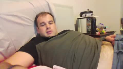 Snapshot of stevebrooks91 chatting on 02-07-25, 02:40 Steven online show from 02-07-25, 02:40