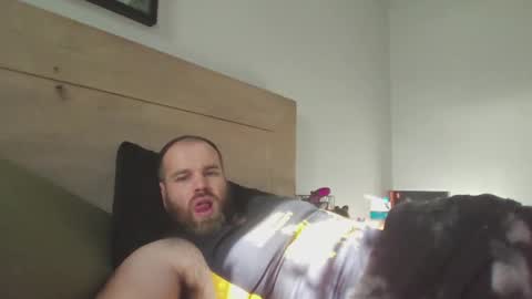 Snapshot of stevebrooks91 chatting on 02-11-26, 09:20 Steven online show from 02-11-26, 09:20