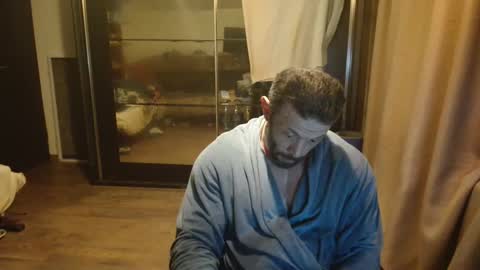 Snapshot of stevebulkzor chatting on 11-04-25, 10:09 Steve Oakenshield son of John son of Vasyl online show from 11-04-25, 10:09