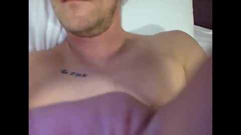 Snapshot of steveesteve420 chatting on 02-09-26, 08:02 steveesteve420 online show from 02-09-26, 08:02