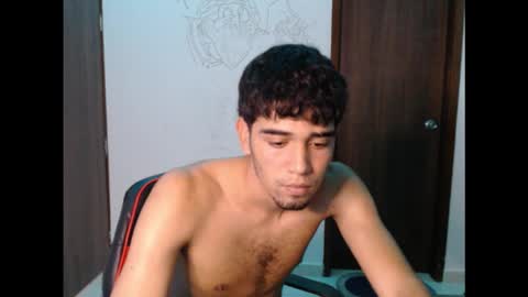 Snapshot of steven_126 chatting on 11-04-25, 09:58 steven_126 online show from 11-04-25, 09:58