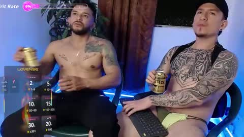 Snapshot of steven__tayler chatting on 10-27-25, 07:01 Steven Tayler online show from 10-27-25, 07:01