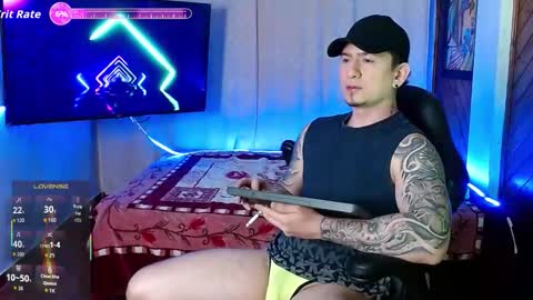 Snapshot of steven__tayler chatting on 03-22-26, 01:53 Steven Tayler online show from 03-22-26, 01:53