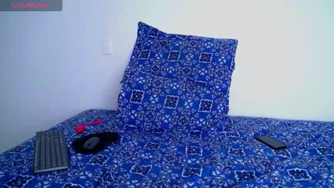 Snapshot of steven_smith05 chatting on 02-25-25, 07:42 Esteban online show from 02-25-25, 07:42