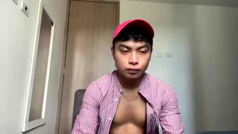 Snapshot of steven_twink07 chatting on 09-29-25, 07:40 Esteban online show from 09-29-25, 07:40