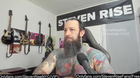 Snapshot of stevenrisenyc chatting on 01-04-25, 12:38 StevenRiseNYC online show from 01-04-25, 12:38
