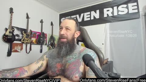 Snapshot of stevenrisenyc chatting on 01-29-25, 02:30 StevenRiseNYC online show from 01-29-25, 02:30