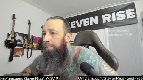 Snapshot of stevenrisenyc chatting on 02-06-25, 03:37 StevenRiseNYC online show from 02-06-25, 03:37