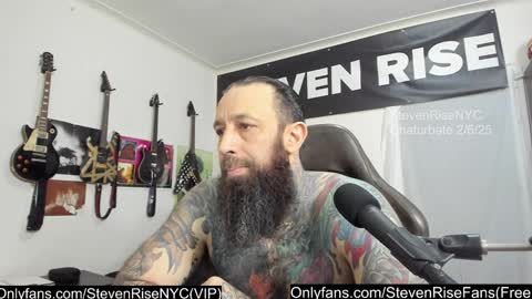 Snapshot of stevenrisenyc chatting on 02-06-25, 10:43 StevenRiseNYC online show from 02-06-25, 10:43