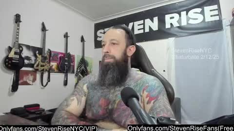 Snapshot of stevenrisenyc chatting on 02-12-25, 01:27 StevenRiseNYC online show from 02-12-25, 01:27