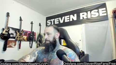 Snapshot of stevenrisenyc chatting on 09-14-25, 02:22 StevenRiseNYC online show from 09-14-25, 02:22