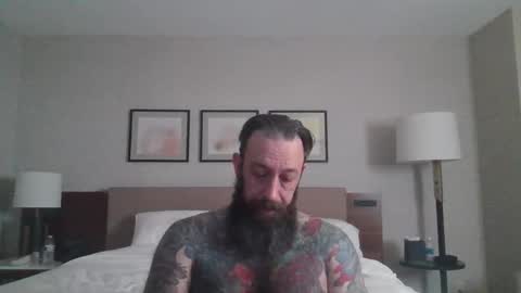 Snapshot of stevenrisenyc chatting on 10-25-25, 01:18 StevenRiseNYC online show from 10-25-25, 01:18