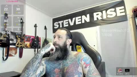 Snapshot of stevenrisenyc chatting on 01-07-26, 01:30 StevenRiseNYC online show from 01-07-26, 01:30