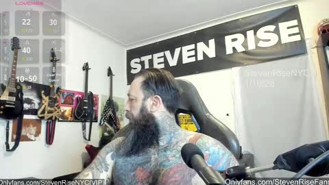 Snapshot of stevenrisenyc chatting on 01-10-26, 02:30 StevenRiseNYC online show from 01-10-26, 02:30