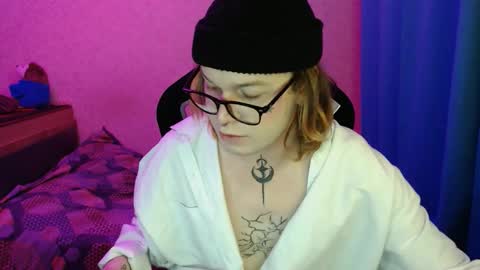 Steve online show from 11-07-25, 04:07