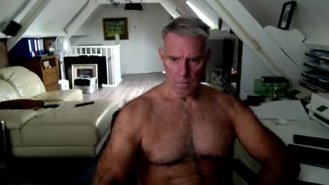 Snapshot of stevetwo chatting on 09-16-25, 11:33 stevetwo online show from 09-16-25, 11:33