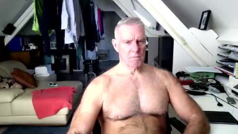 Snapshot of stevetwo chatting on 03-02-26, 12:23 stevetwo online show from 03-02-26, 12:23