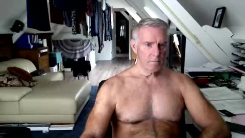 Snapshot of stevetwo chatting on 06-02-26, 11:34 stevetwo online show from 06-02-26, 11:34