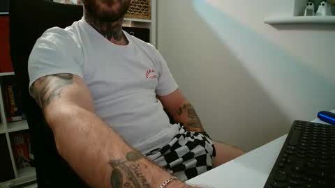 stevie_rae online show from 11-15-25, 07:54