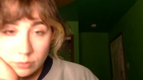 Stevie Steele online show from 06-30-26, 01:17