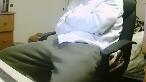 Chillguy online show from 12-04-24, 05:16