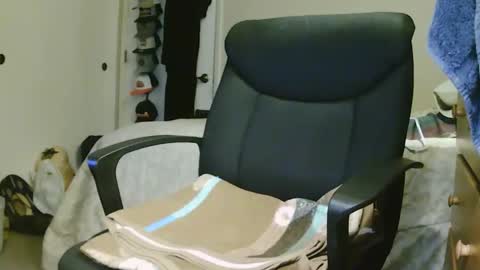 Chillguy online show from 04-14-26, 03:56