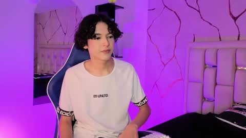 Sthepano  online show from 05-15-26, 04:08