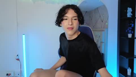 Sthepano  online show from 05-30-26, 05:04