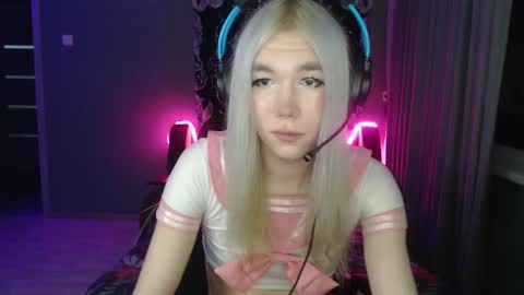 Steve online show from 11-28-25, 06:54