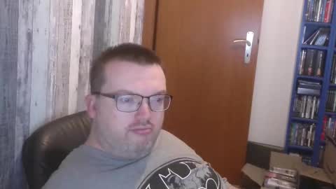 Oliver online show from 09-21-25, 06:26