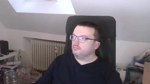 Oliver online show from 02-20-26, 07:43