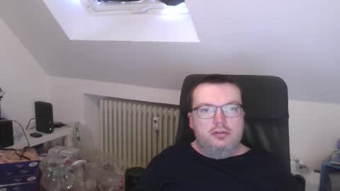 Oliver online show from 03-08-26, 06:28