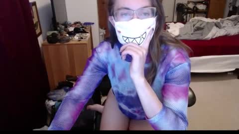 Snapshot of sting_ray111 chatting on 12-10-24, 01:43 sting_ray111 online show from 12-10-24, 01:43