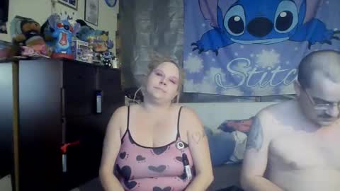Snapshot of stitchsunshine85 chatting on 05-09-26, 08:41 Tasha and Drew online show from 05-09-26, 08:41