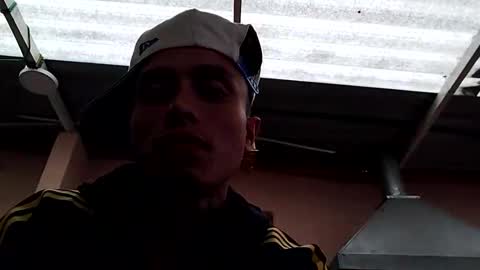 stiven_1207 online show from 05-08-26, 02:22