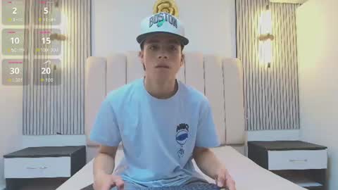 Snapshot of stiven_cooper2 chatting on 06-19-26, 12:20 stiven_cooper2 online show from 06-19-26, 12:20