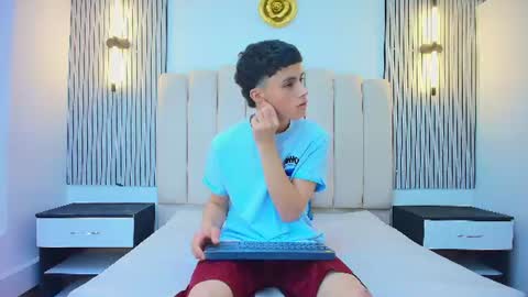 Snapshot of stiven_cooper2 chatting on 06-25-26, 12:20 stiven_cooper2 online show from 06-25-26, 12:20