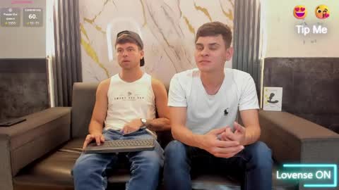 friends online show from 03-27-26, 08:37