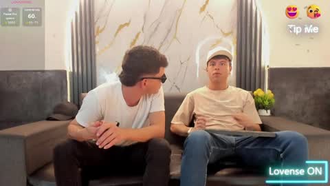 friends online show from 04-11-26, 04:17