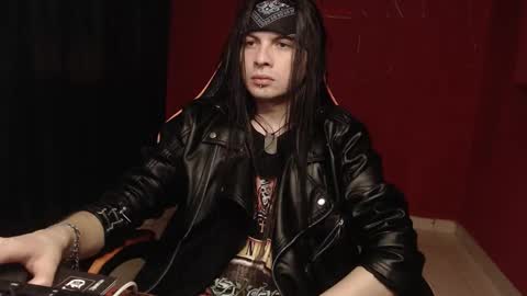 stivnhot online show from 12-16-25, 10:59