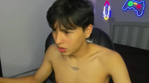 Stiwen online show from 10-01-25, 03:18