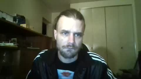 stockingsnfeet online show from 05-17-26, 08:27